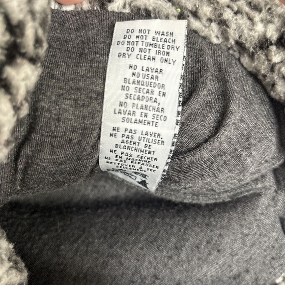 Altar’d State Wubby Teddy Sherpa Quarter Zip Pullover Jacket Gray Small EUC - Picture 4 of 5